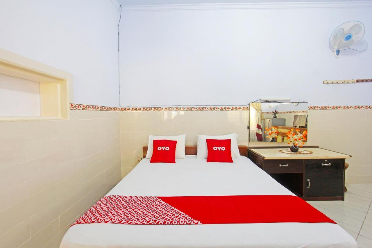 Oyo 91516 Wisata Hotel マタラム エクステリア 写真