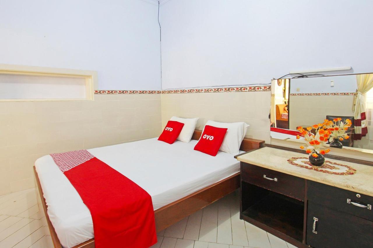 Oyo 91516 Wisata Hotel マタラム エクステリア 写真